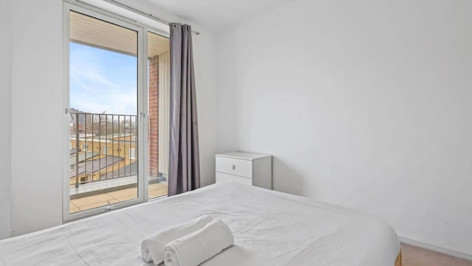 Canning Town Apartment London 0*,  United Kingdom